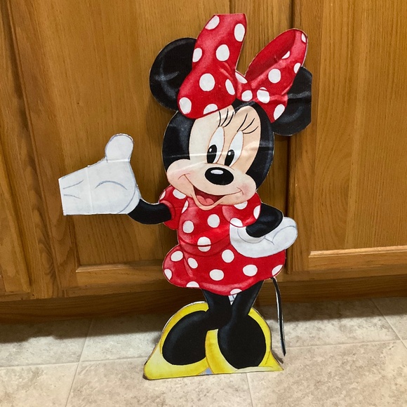 DIY Mickey Mouse And Minnie Mouse Cutouts plus extras - Picture 3 of 3